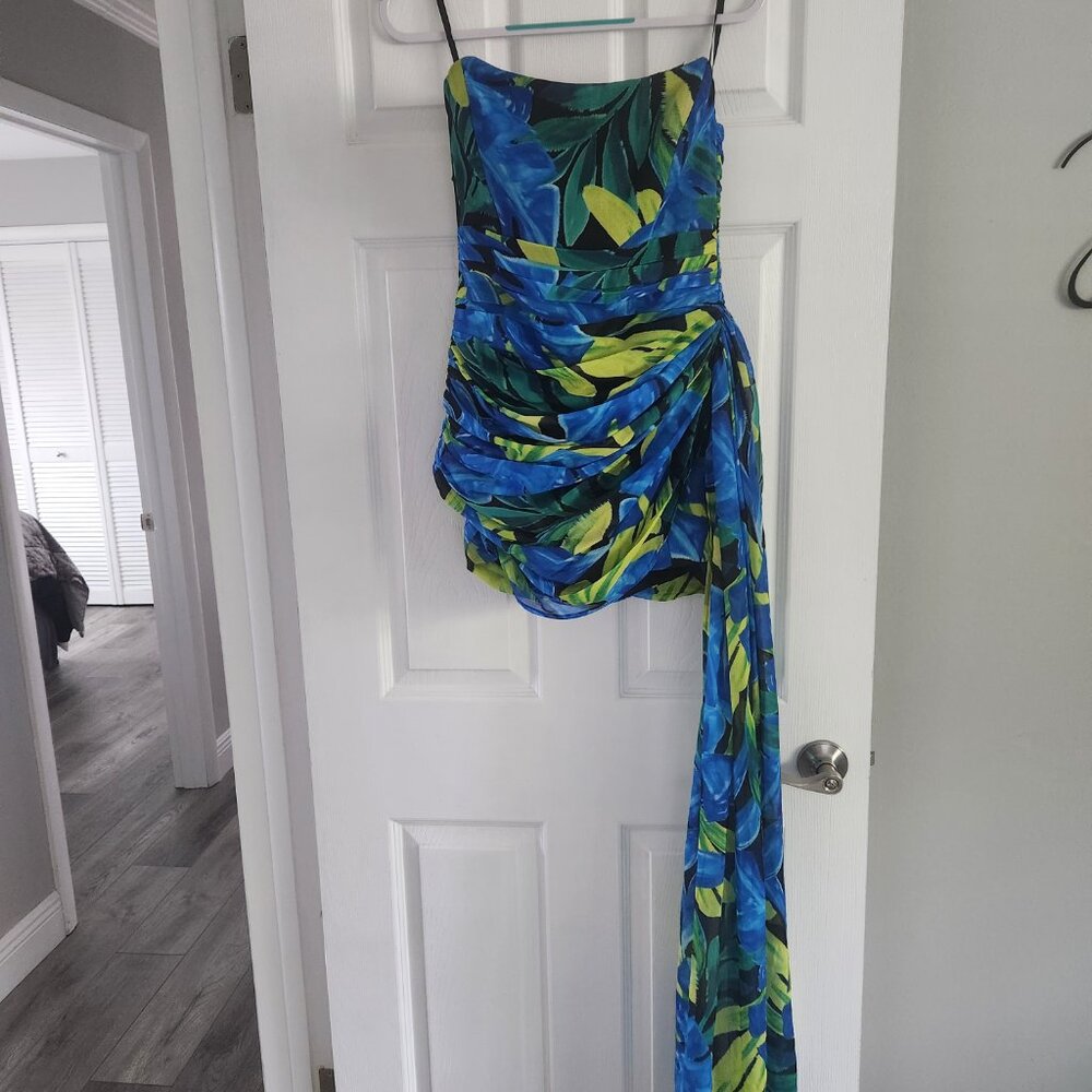 Color dress - Picture 4 of 6
